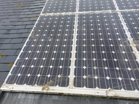 nettoyage_drone_et_entreprise_voltac_de_panneaux_photovoltaïque_rennes