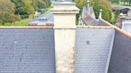 visuel_des_cheminees_d_un_chateau_par_voltac_rennes